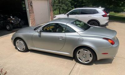 2003 Lexus SC 430