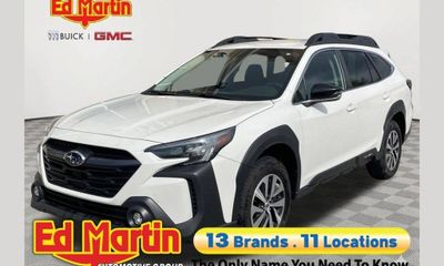 2023 Subaru Outback Premium