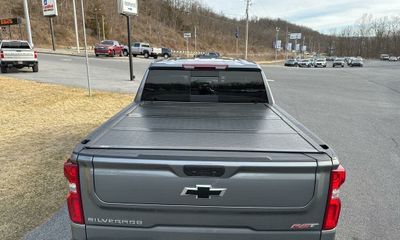 2021 Chevrolet Silverado RST