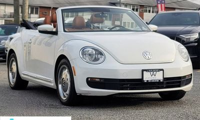 2015 Volkswagen Beetle 18T Convertible With