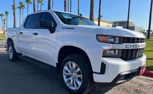 2020 Chevrolet Silverado Custom