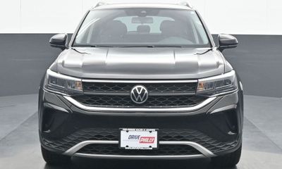 2022 Volkswagen Taos 4Motion SE IQ