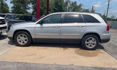 2005 Chrysler Pacifica Touring