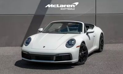 2024 Porsche 911 Carrera S Cabriolet