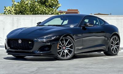 2022 Jaguar F-Type R