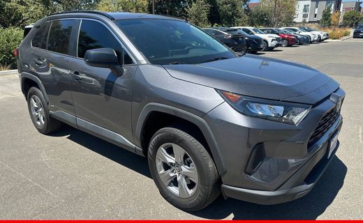 2022 Toyota RAV4 LE