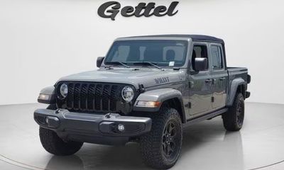 2022 Jeep Gladiator Sport