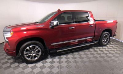2023 Chevrolet Silverado High Country