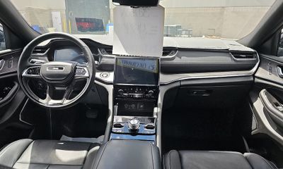 2025 Jeep Grand Cherokee Overland