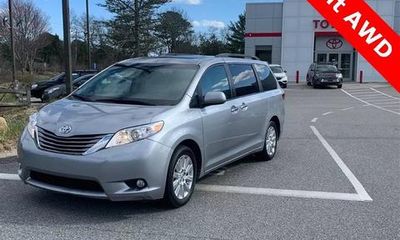 2015 Toyota Sienna XLE Premium 7