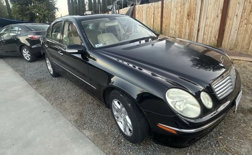 2005 Mercedes-Benz E-Class E320