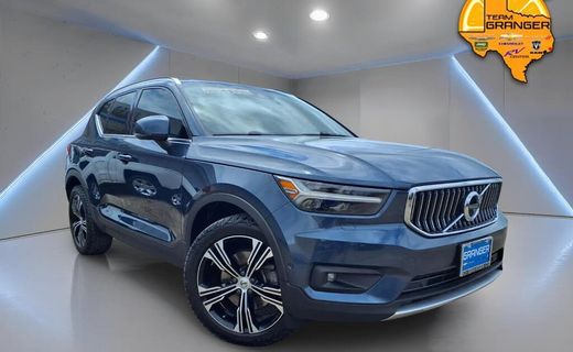 2022 Volvo XC40 Inscription