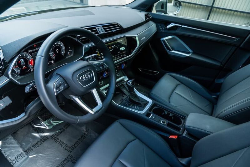 2021 Audi Q3 — a typically priced live listing