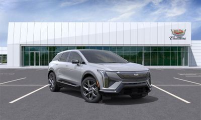 2025 Cadillac Optiq Luxury 1