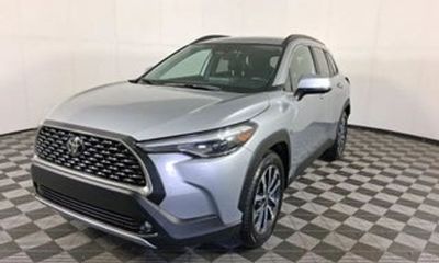 2024 Toyota Corolla Cross XLE