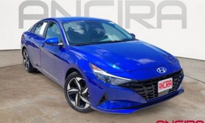 2023 Hyundai Elantra SEL