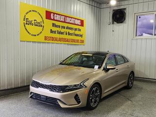 2022 Kia K5 EX