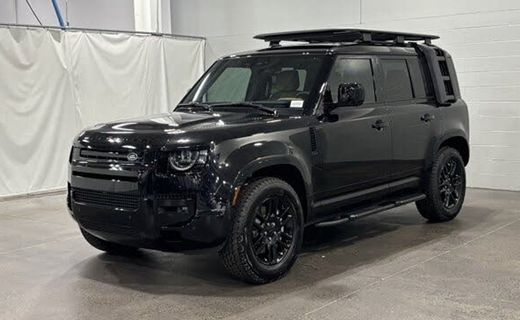 2026 Land Rover Defender 110 SE