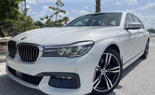 2016 BMW 740I