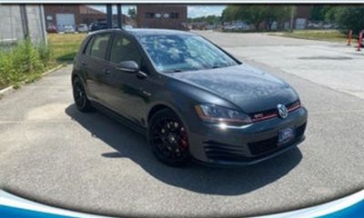 2017 Volkswagen Golf GTI S Sport SE