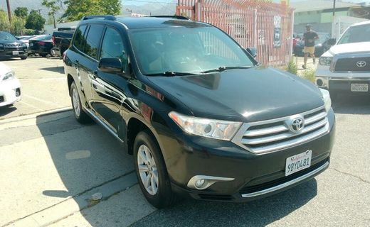 2013 Toyota Highlander Base