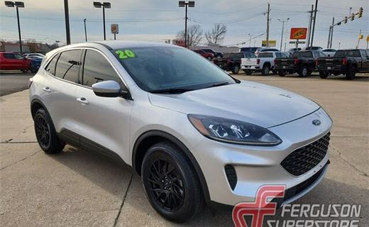 2020 Ford Escape SE