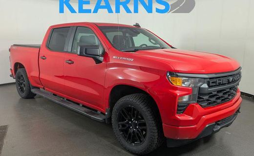 2023 Chevrolet Silverado Custom