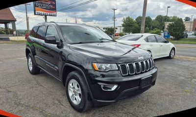 2017 Jeep Grand Cherokee Laredo
