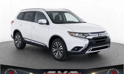2020 Mitsubishi Outlander