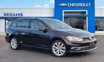 2018 Volkswagen Golf Sportwagen SEL