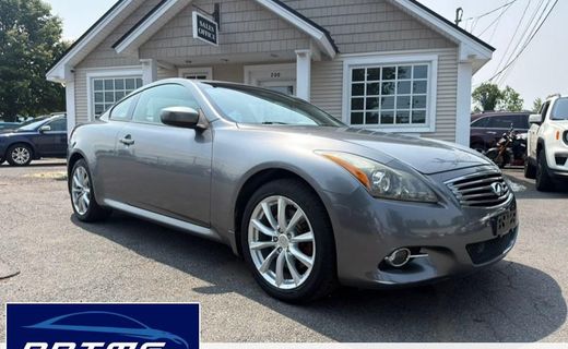 2011 Infiniti G37