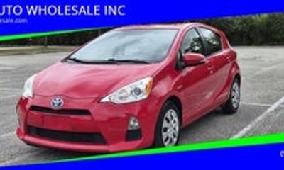 2013 Toyota Prius C TWO