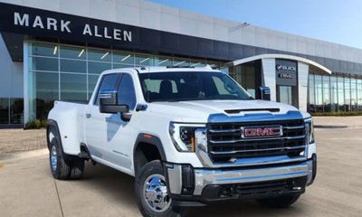2026 GMC Sierra HD SLT