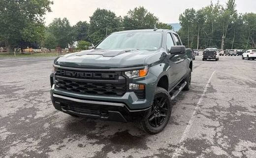2025 Chevrolet Silverado Trail Boss Custom