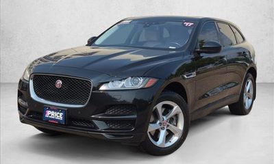 2017 Jaguar F-Pace Premium