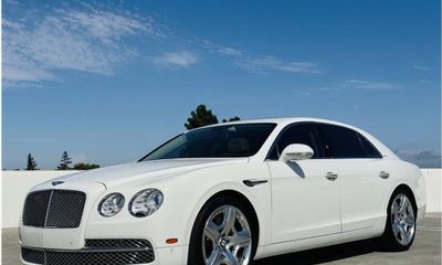 2014 Bentley Flying Spur W12