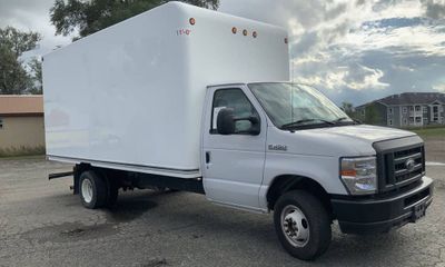 2019 Ford E-450