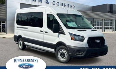 2026 Ford Transit Medium Roof