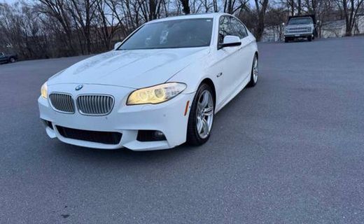 2013 BMW 550I