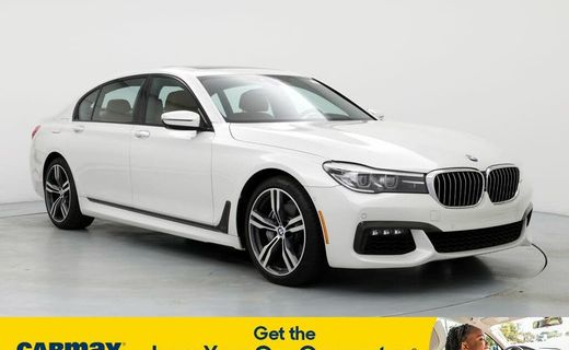 2019 BMW 740I