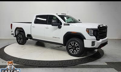 2022 GMC Sierra HD AT4