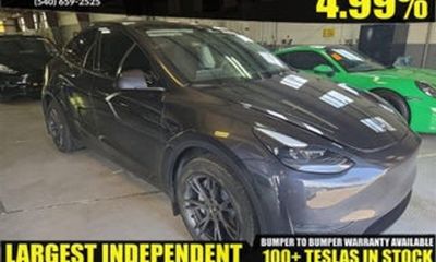 2024 Tesla Model Y Long Range