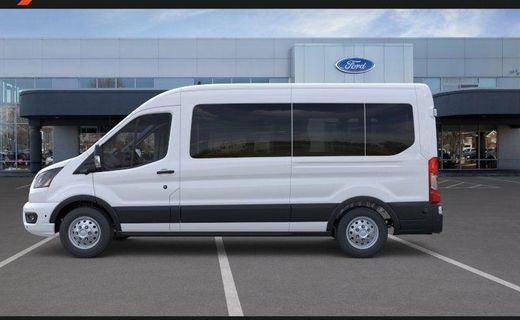 2026 Ford Transit Medium Roof