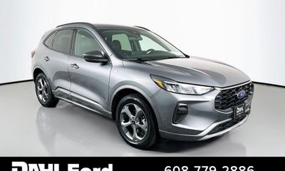 2024 Ford Escape ST Line