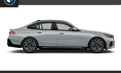 2027 BMW 550E xDrive