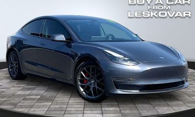 2022 Tesla Model 3 Performance