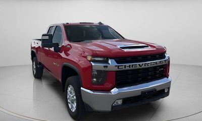 2023 Chevrolet Silverado HD LT