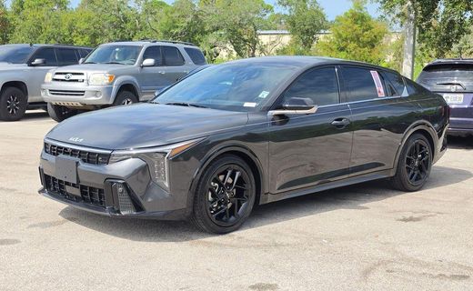 2025 Kia K4
