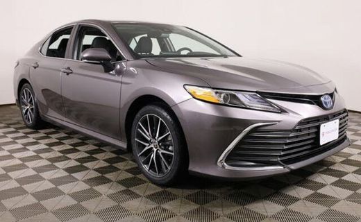 2024 Toyota Camry XLE