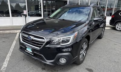 2018 Subaru Outback Limited M R